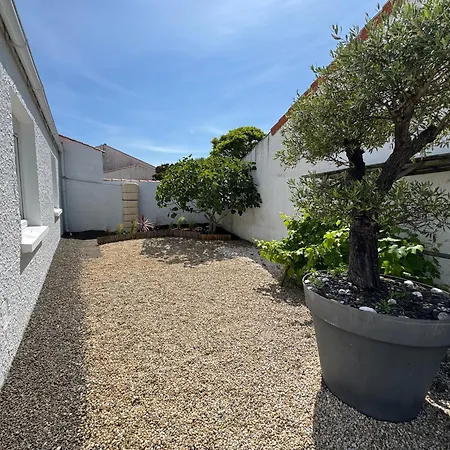 펜션 Maison Spacieuse Pres De La *